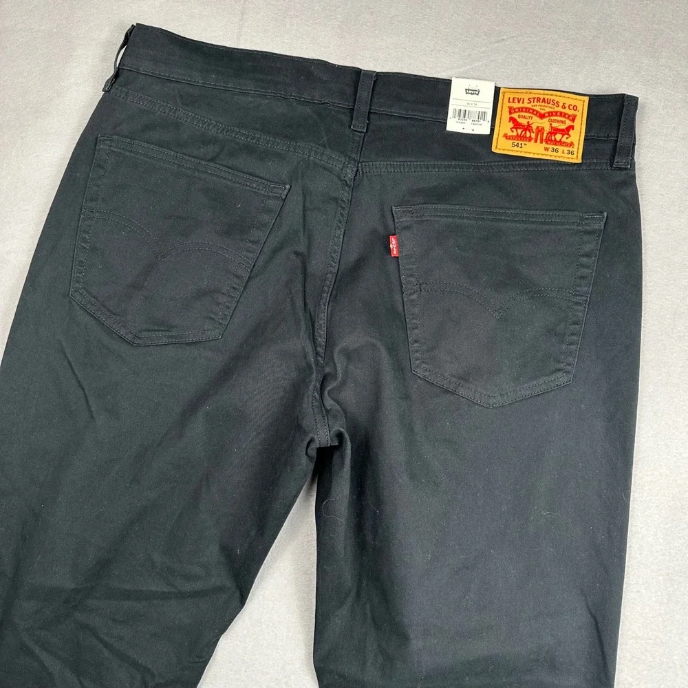 Levis 541 Athletic Taper Pants Mens 36x36 Black All Seasons Tech Stretch NEW